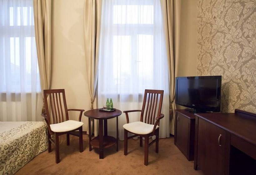 Номер Стандарт, Royal