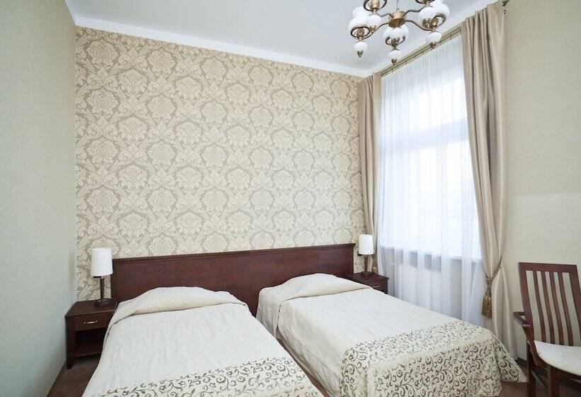 スタンダードルーム, Royal