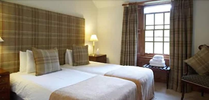 Номер Стандарт, Tulloch Castle Hotel ‘a Bespoke Hotel’