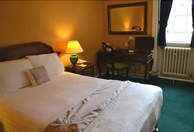 Номер Basic, Tulloch Castle Hotel ‘a Bespoke Hotel’