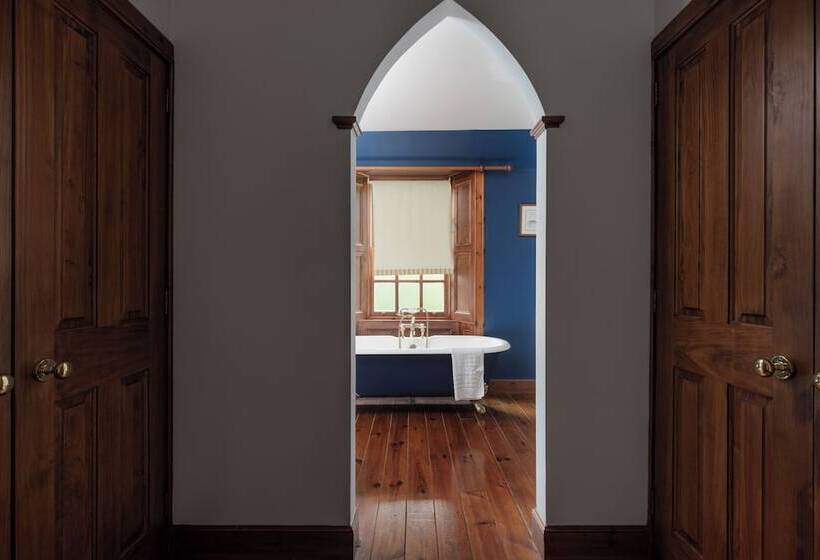 سوئیت 2 خوابه, Tulloch Castle Hotel ‘a Bespoke Hotel’