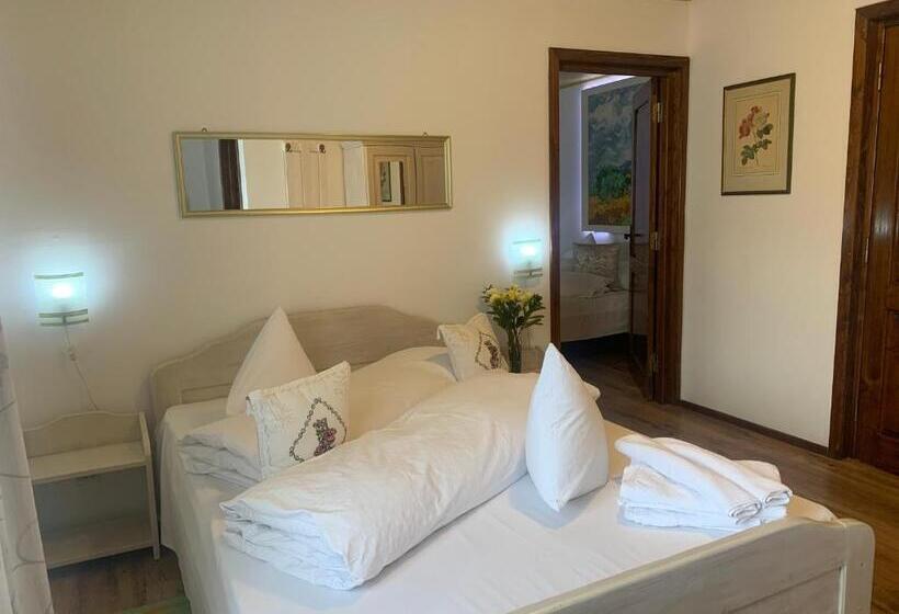 Люкс 2 Спальни, Vila Thomas