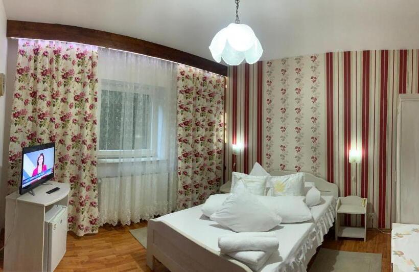 Номер Стандарт, Vila Thomas