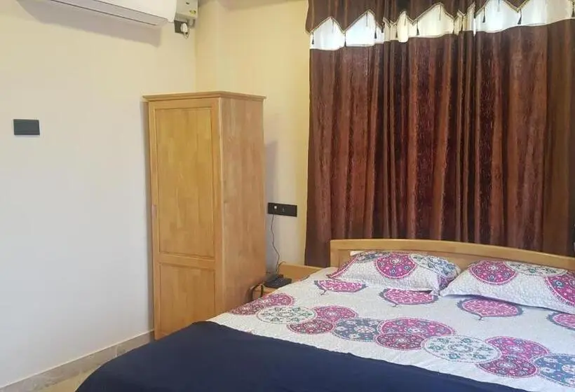 デラックスルーム, Abhi's Homestay