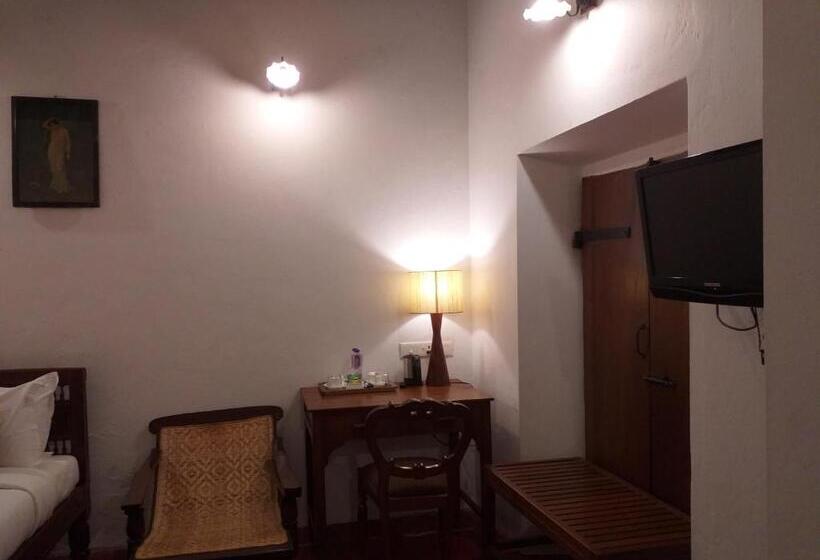 스탠다드 룸, Anantha Heritage