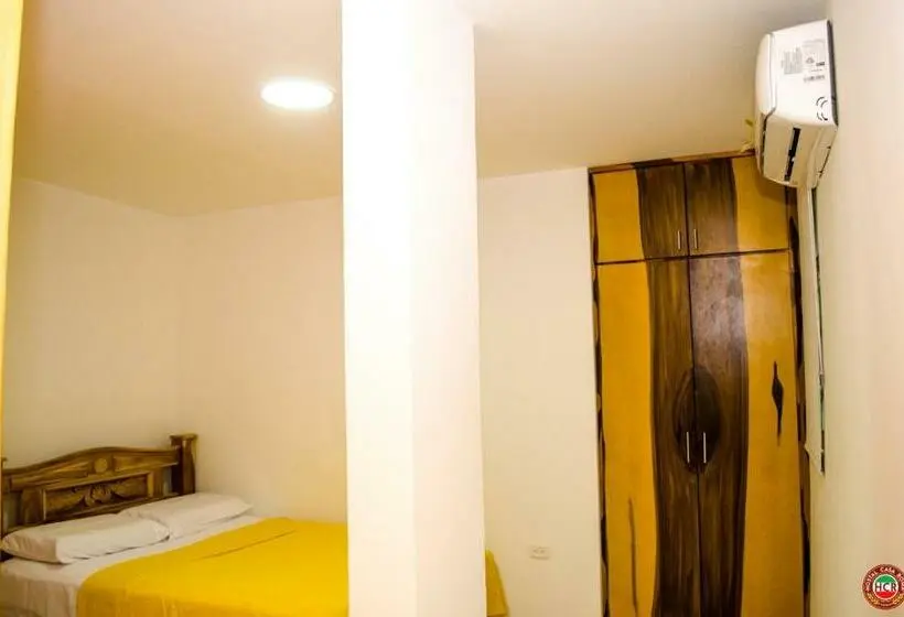 スタンダードルーム, Hostal Casa Roma