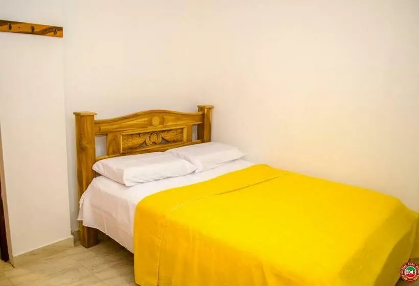 スタンダードルーム, Hostal Casa Roma