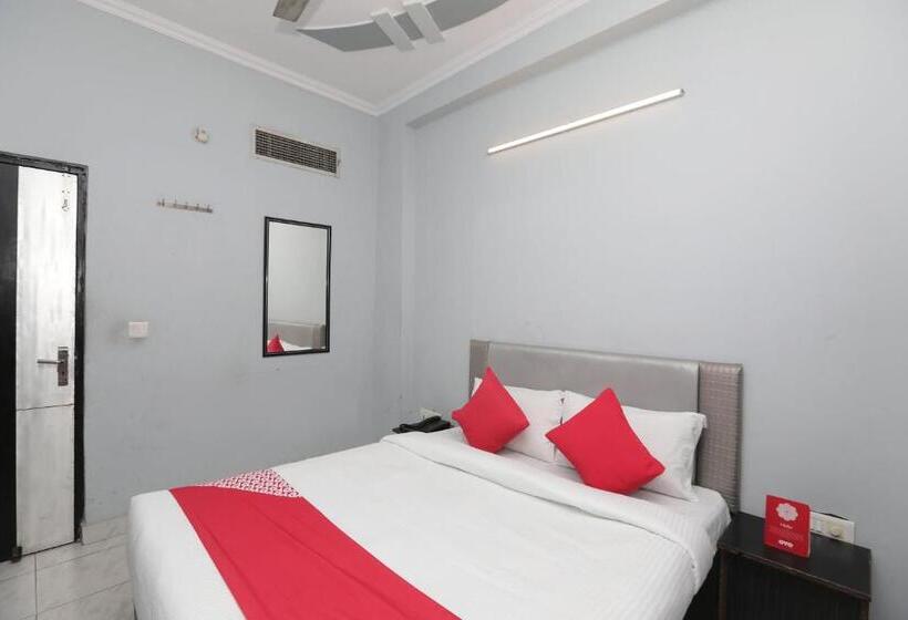 三人经典房间, Oyo 40851 Athithi