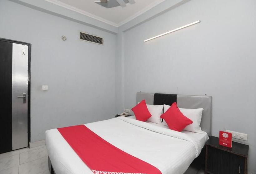 三人经典房间, Oyo 40851 Athithi