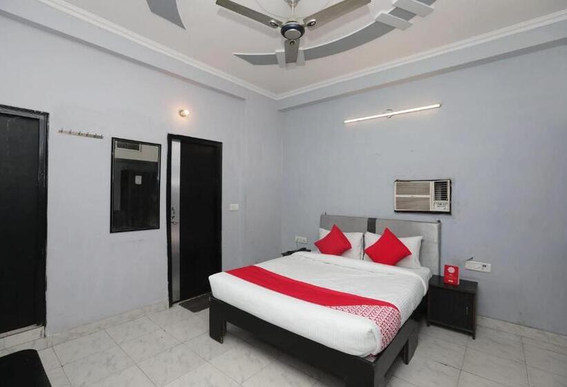 三人经典房间, Oyo 40851 Athithi