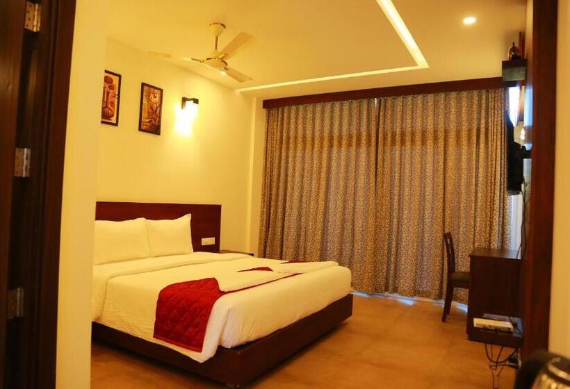 اتاق استاندارد با بالکن, Palmtree Leaf, Munnar