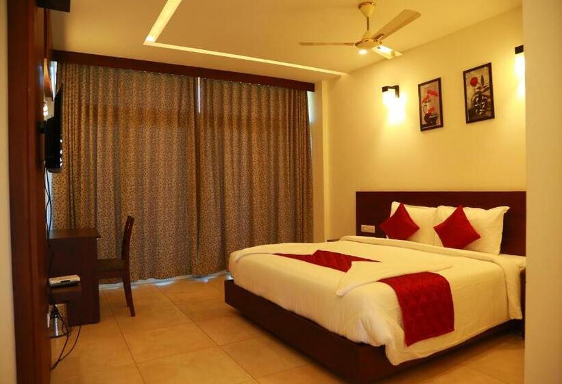 اتاق استاندارد با بالکن, Palmtree Leaf, Munnar