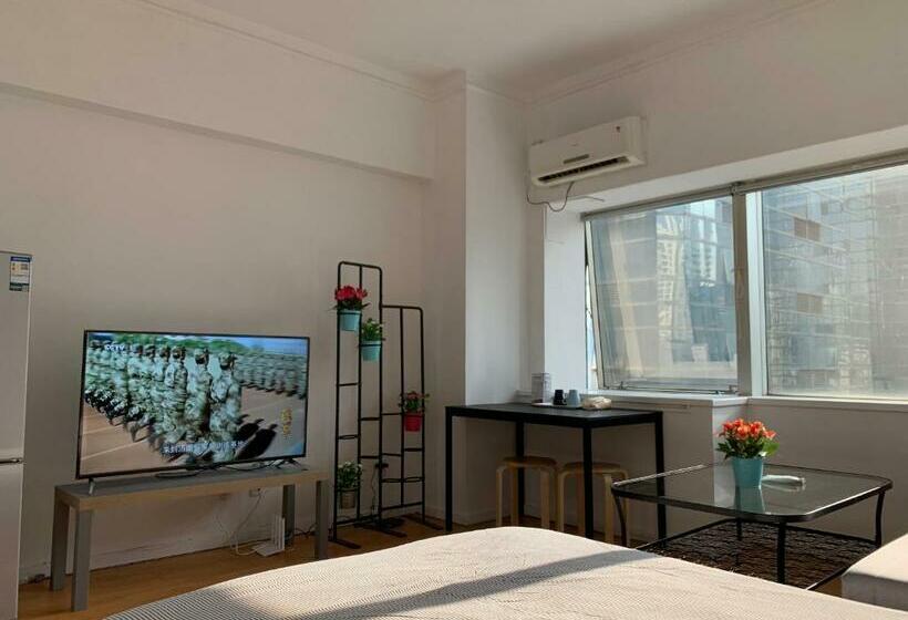 스탠다드 스튜디오, Inestin Shanghai Apt Lujiazui