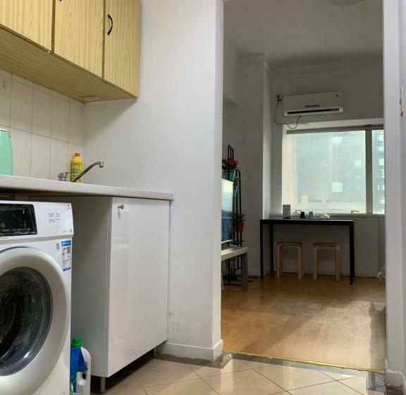 스탠다드 스튜디오, Inestin Shanghai Apt Lujiazui