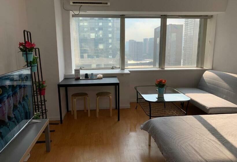 스탠다드 스튜디오, Inestin Shanghai Apt Lujiazui