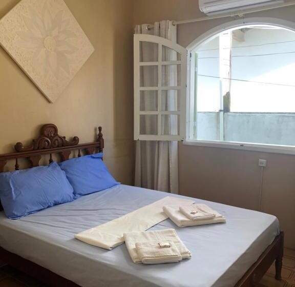 اتاق استاندارد, O Mar Hospedagem Suítes Privadas