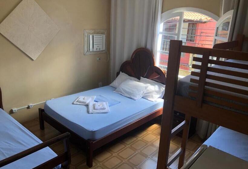 سوییت خانوادگی, O Mar Hospedagem Suítes Privadas