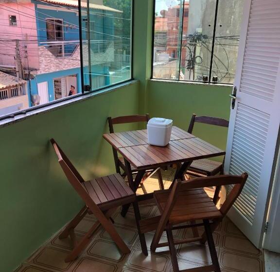 سوئیت با بالکن, O Mar Hospedagem Suítes Privadas