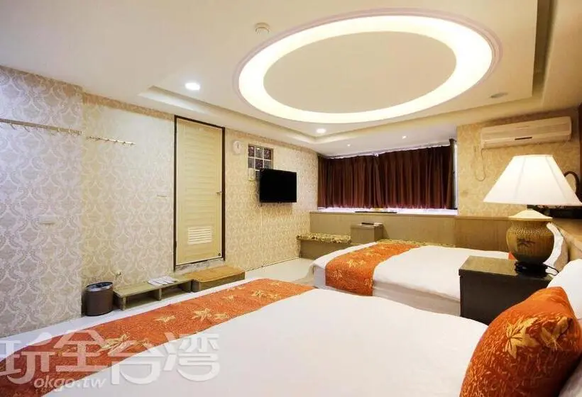 اتاق لوکس چهار تخته, Good Sleep B&b