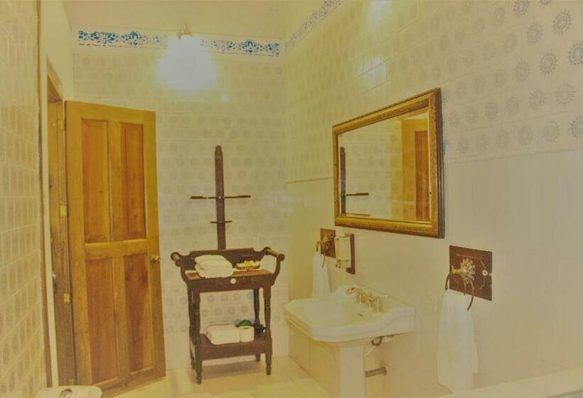 סוויטה משפחתית, Casa Sinning Año1637