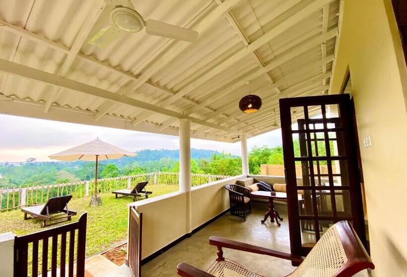 Трехместный Номер Deluxe Вид на Море, The Horizon Hill Top Villa