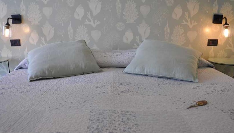 غرفة قياسية, Torre