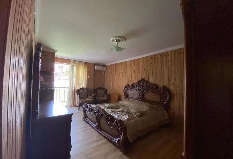 اتاق لوکس با تخت بزرگ, Guest House Mari