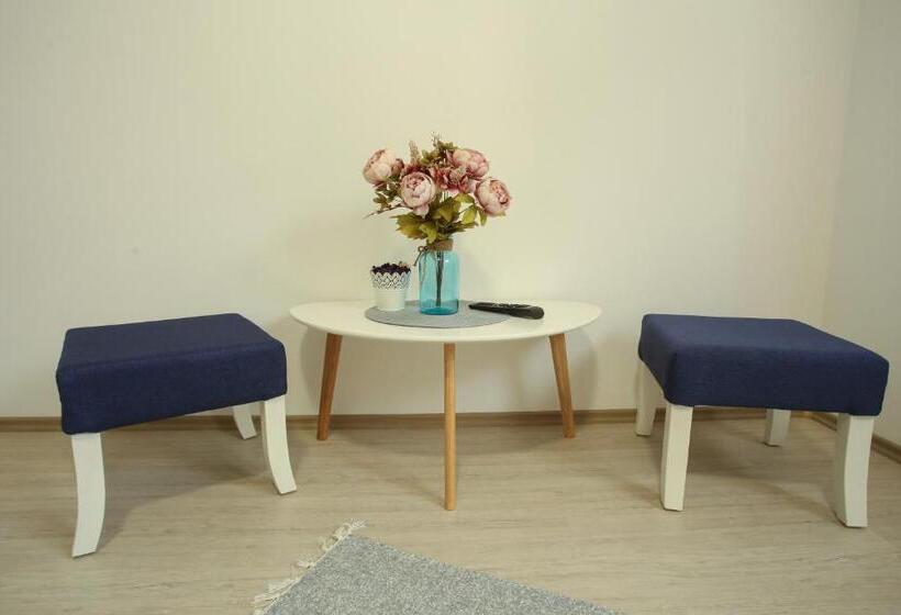 اتاق استاندارد, Guest House Stari