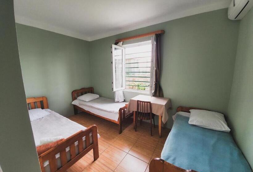 Triple Room Sea View, Ureki House