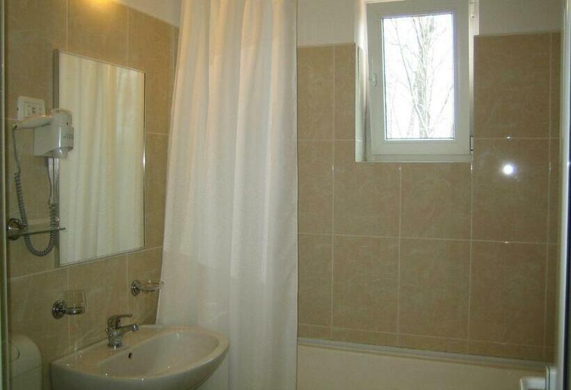 סוויטת ג'וניור, Vila Elena