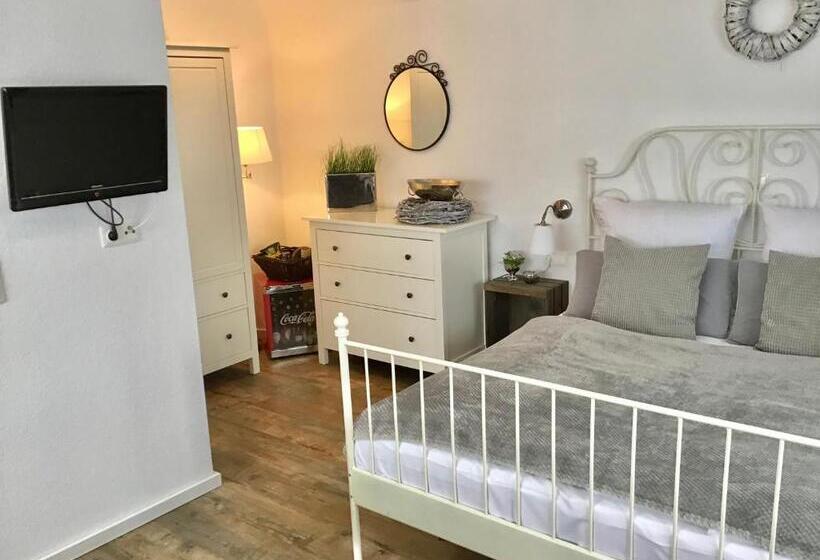 Номер Комфорт, Pension Haus Am Wald