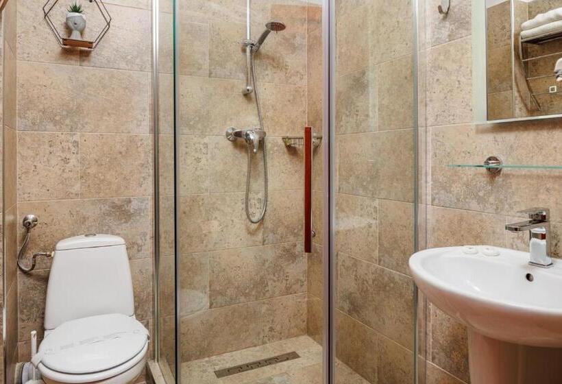 Семейный Номер, Casa Tanita