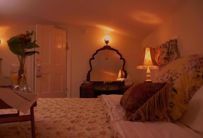 חדר סטנדרט עם מיטת קינג, Arbor View House Bed And Breakfast