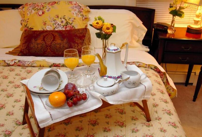 חדר סטנדרט עם מיטת קינג, Arbor View House Bed And Breakfast