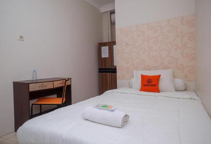 Номер Стандарт Индивидуальный, Koolkost Syariah At Ir Soekarno Solo Baru