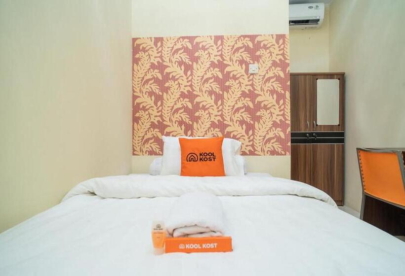 Номер Стандарт Индивидуальный, Koolkost Syariah At Ir Soekarno Solo Baru