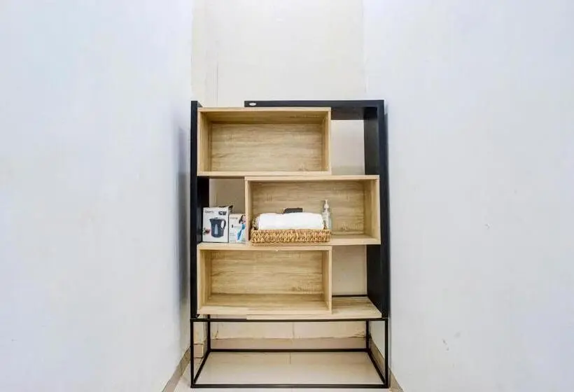 スタンダードルーム, Oemah Ratu Hostel Syariah Redpartner