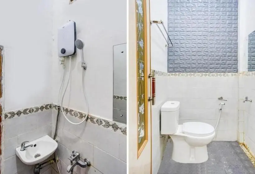 ファミリールーム, Oemah Ratu Hostel Syariah Redpartner