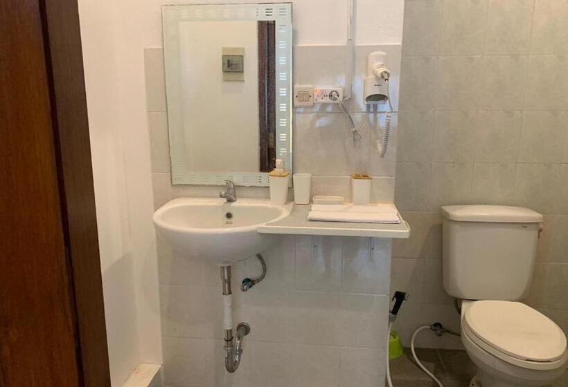 스탠다드 스튜디오, Nikiniko Beach House By Lolavillas   100mts To The Beach