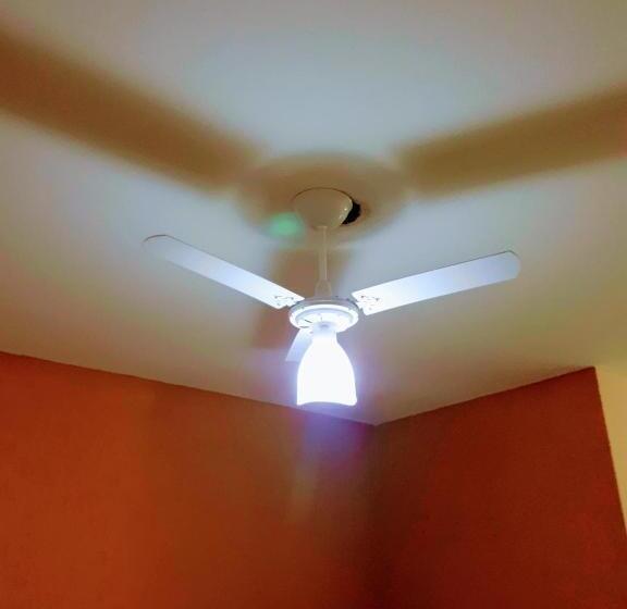 חדר סטנדרט לשלושה, Hospedaria São Benedito