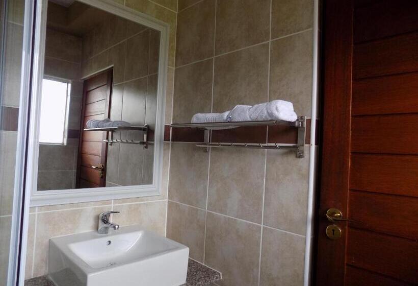 Люкс, Margate Beach Lodge