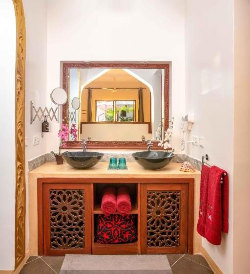 豪华三人间, Natural Kendwa Villa