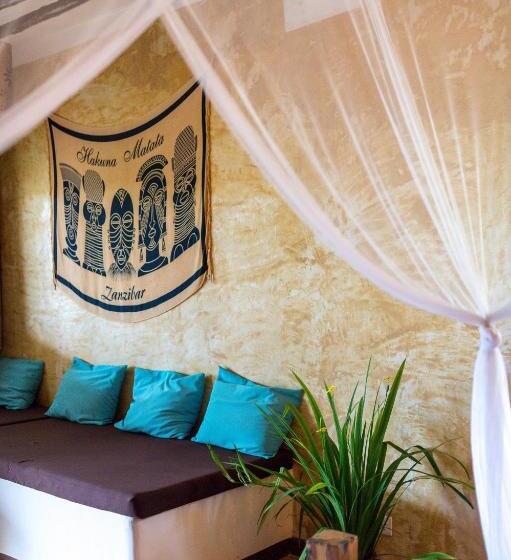 家庭间, Natural Kendwa Villa