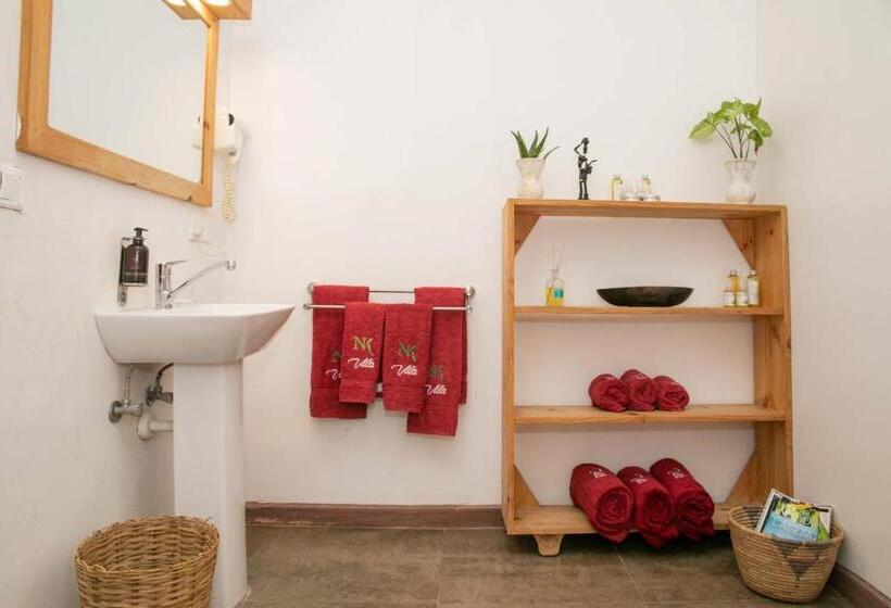 家庭间, Natural Kendwa Villa