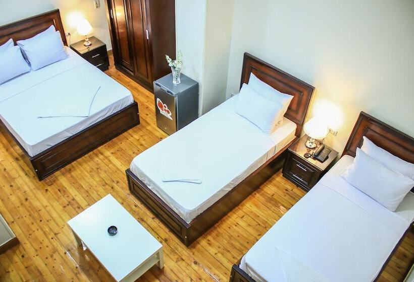 اتاق لوکس چهار تخته, Kmt Hostel