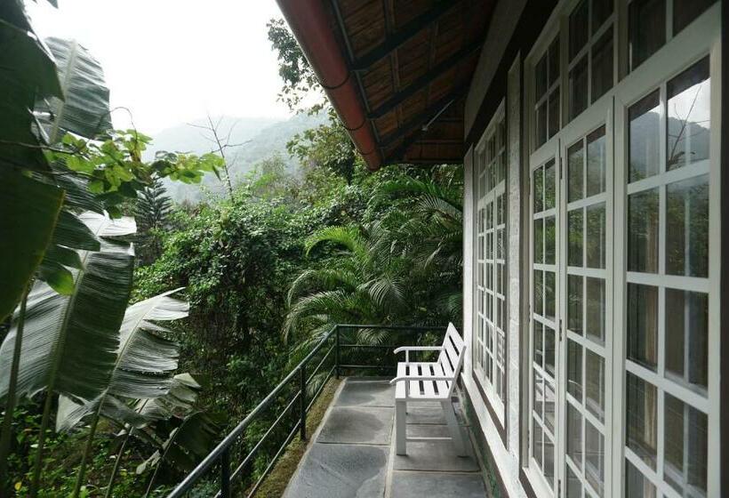 غرفة قياسية مطلة على الجبل, Vanilla County Heritage Plantation Bungalow