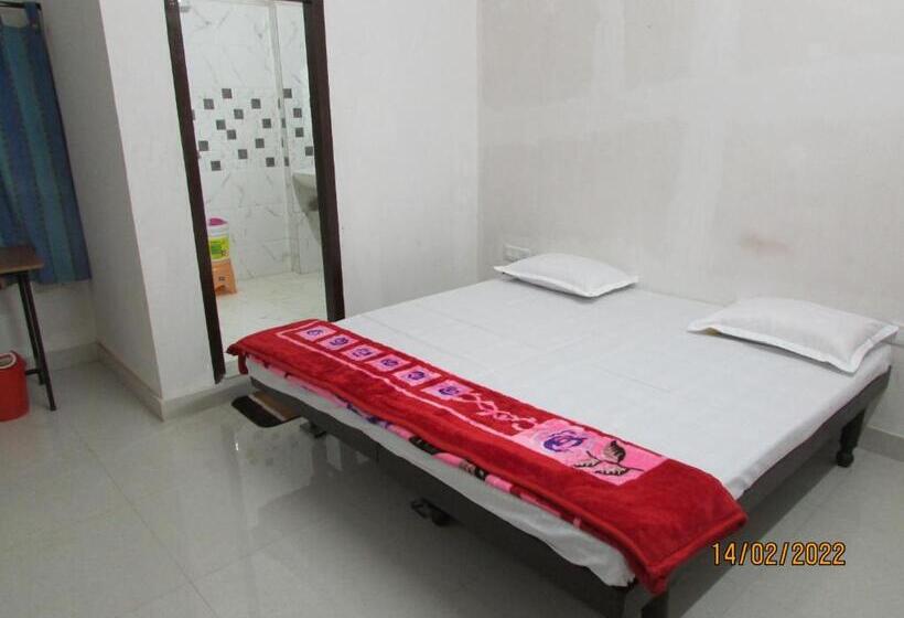 اتاق استاندارد, Ashish Guest House Goverdhan Vilas