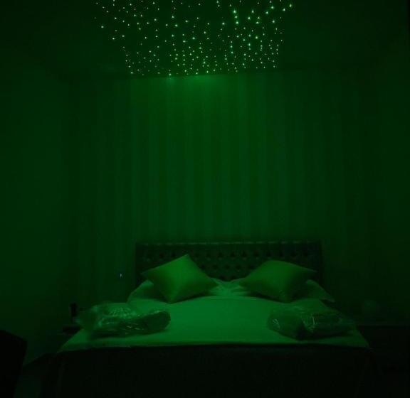 اتاق لوکس با تخت بزرگ, Le Origini Rooms&suite