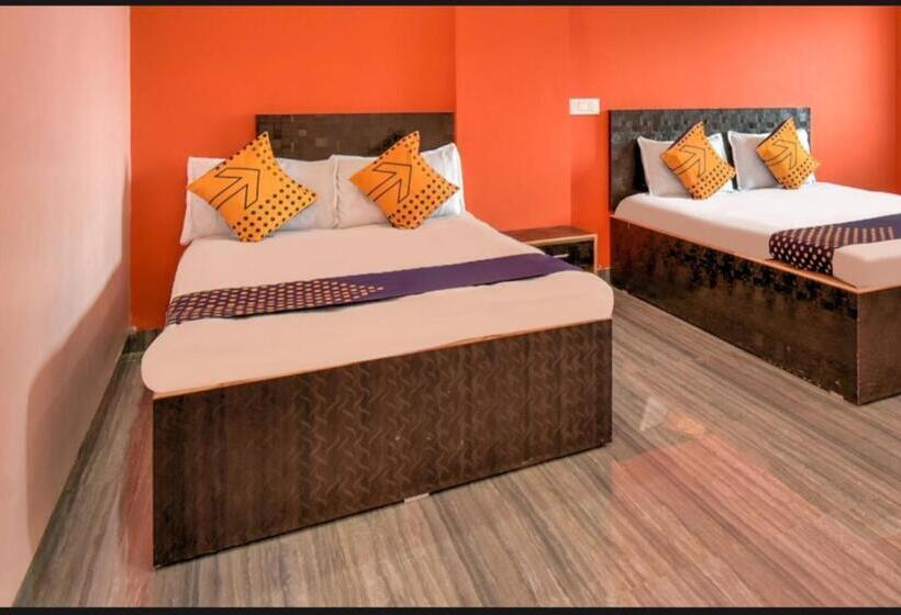 Quarto Estandar com Sacada, Nisarg Lodging And Restaurant