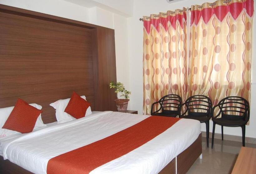 Deluxe Room, Staymaker Srk Paradise